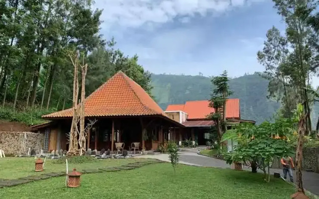 De Potrek Bromo Hotel & Restaurant