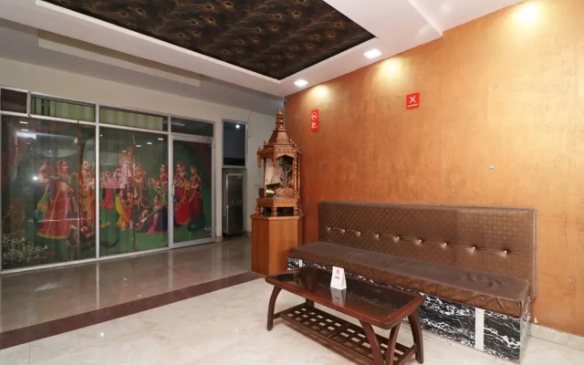 OYO 12847 Hotel Kanha Palace