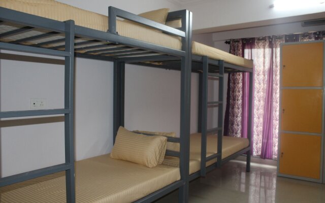 The Dorm Factory - Hostel