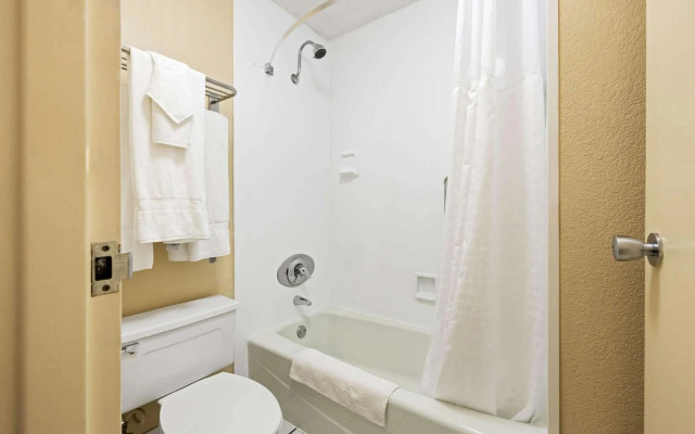 Quality Inn Morgan City