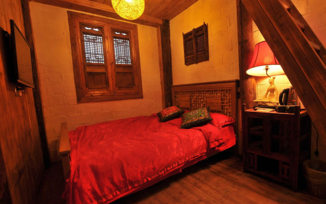 Hongcun Old House International Youth Hostel