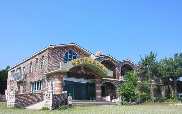 Jeju TS Youthhostel Resort