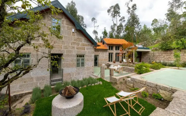 The Grove Houses