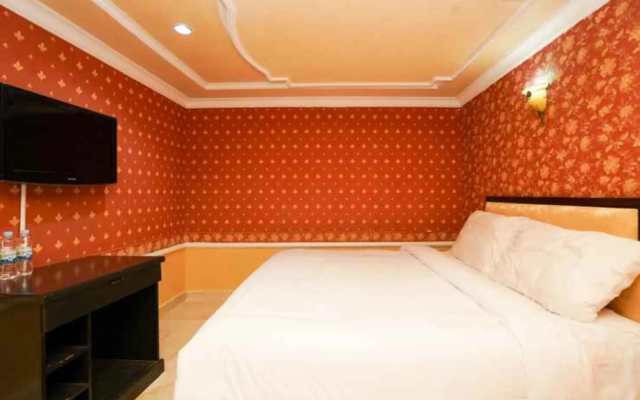 Hotel Istana Permata Dinoyo