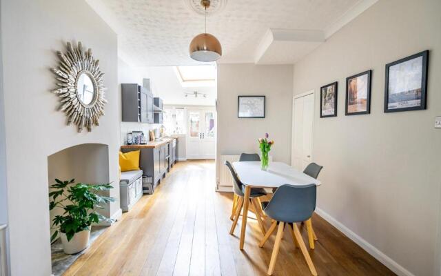 3 Darnborough Street