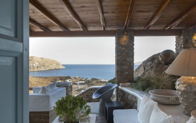 Villa Aerie  Sweeping Sea Views, Eclectic Style By Villarentalsgr