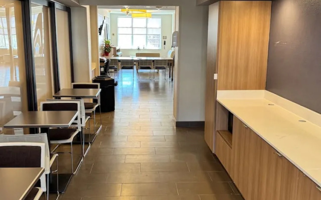 Permian Studio Apartments