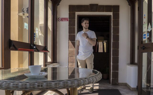 Domus Aurea Resort