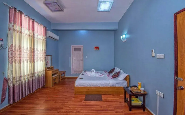 Royal Tulip Hotel