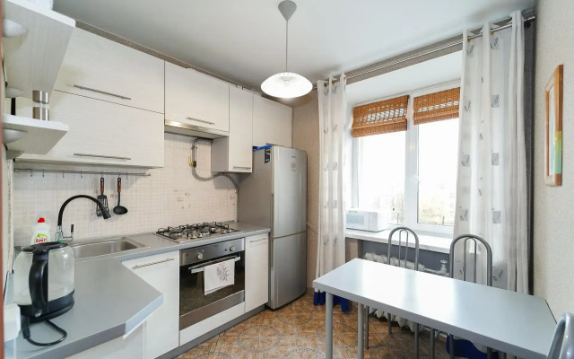 Apartments on 52 Nezavisimosti Avenue