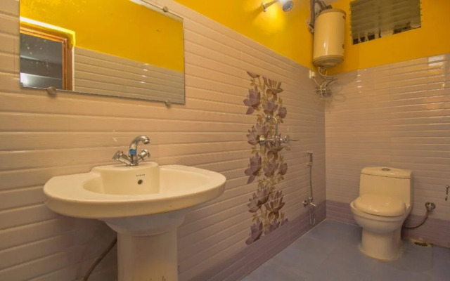 North Point Hotel by OYO Rooms