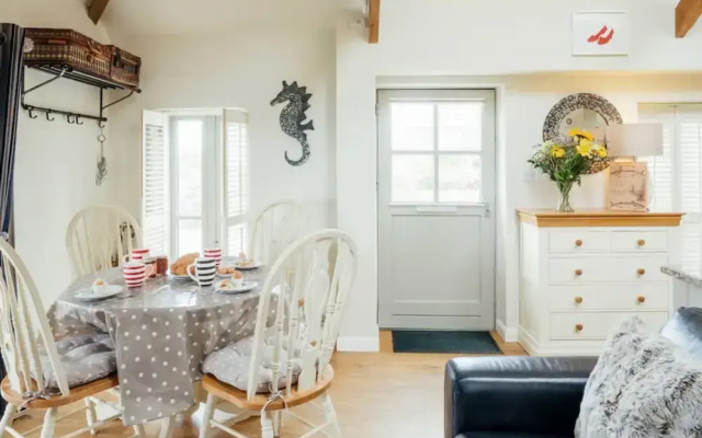 Lower Trowan Cottage