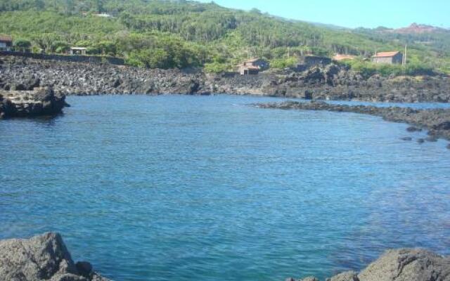 Vinea Lava Praia Campo Pico