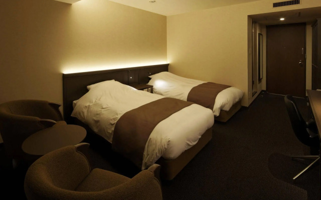 Sannomiya Terminal Hotel