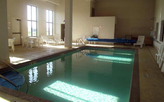 Pleasant Stay Inn & Suites