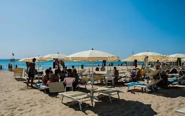 Stella Maris Beach Hotel