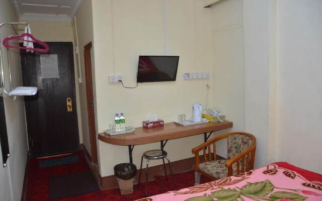 Tha Ha Zar Ta Hotel