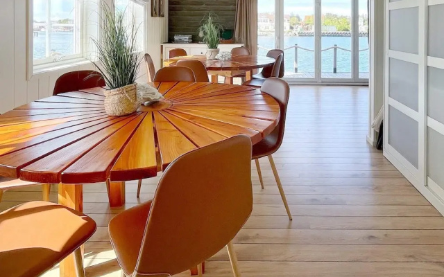 12 Person Holiday Home in Bremnes-by Traum