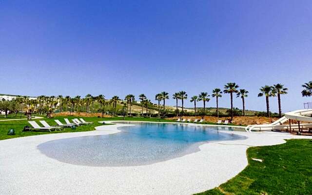 Costanza Charme Club
