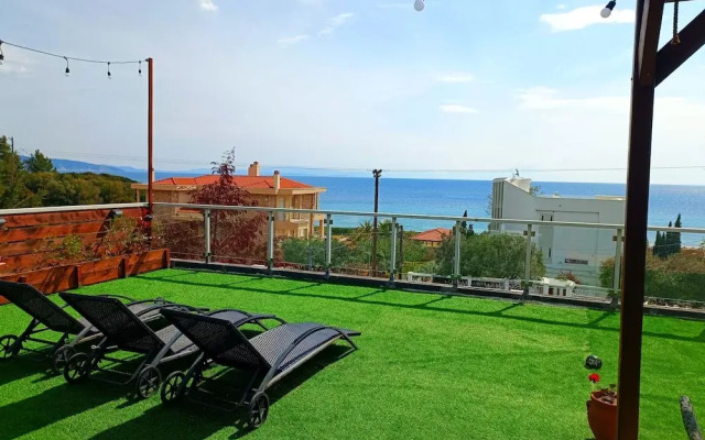 Salonikiou Beach Deluxe Apartments