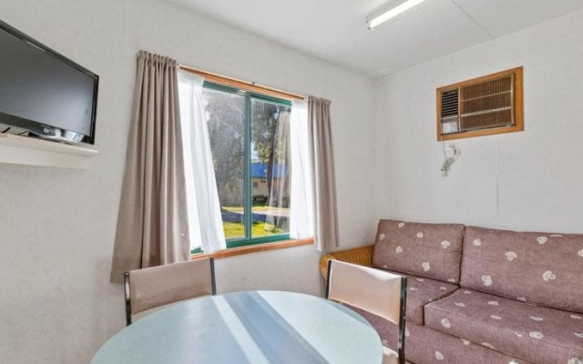 Elliston Waterloo Bay Tourist Park – Guest Rooms – Elliston