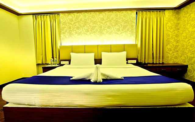 FabHotel Solaris AB Road