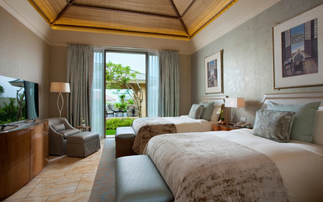 Mulia Villas