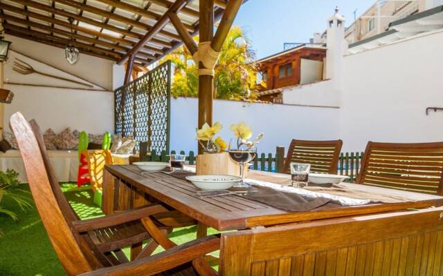 Villa Mirto Canovas Nerja