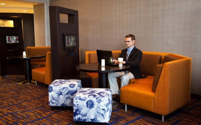 Courtyard by Marriott La Crosse