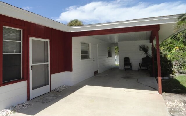 Bollinger Duplex, B by RedAwning