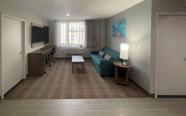 MainStay Suites Bronx