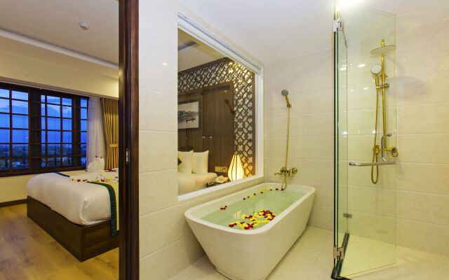 Ally Beach Boutique Hotel Hoian