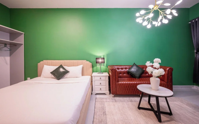 SOHO Premier Residence