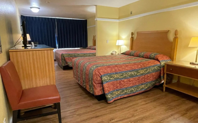 Marina Inn