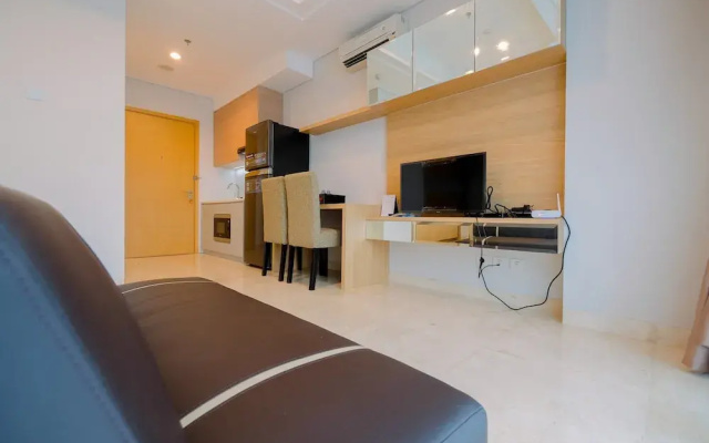 Spacious Studio Room at Capitol Suites Apartment