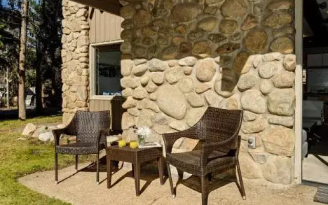 Standard Two Bedroom - Aspen Alps 101