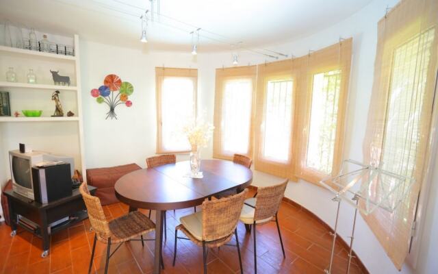 Villa Moderna Para 8 Personas en Cambrils