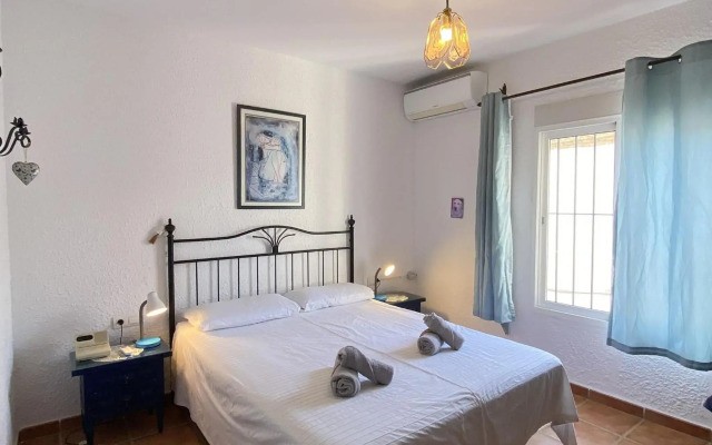 Nueva Nerja 52 Pubelo Andaluz Casasol