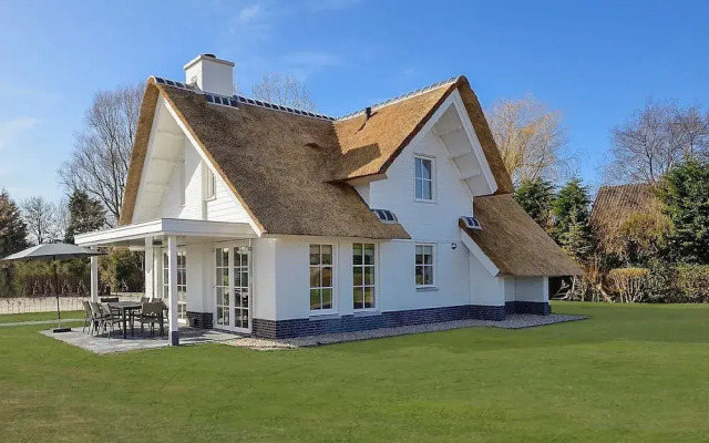 De Witte Raaf Holiday Rentals