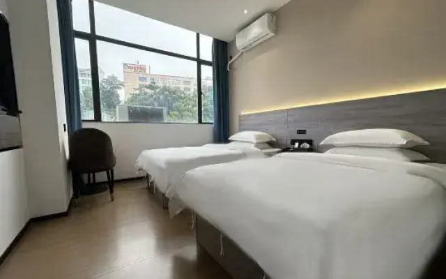 Jihua Hotel (Chinese University of Hong Kong Shenzhen Hospital)
