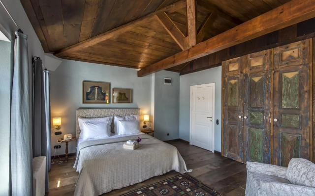 Ida Blue, Adatepe - Adults Only