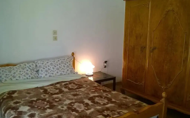 Private Bedrooms In Shared Appartment 135 Sm Athens Center