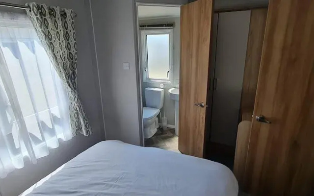 Mikey 3 bed Balcony Rhyl