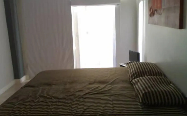 Arpoador Design Flat On The Beach