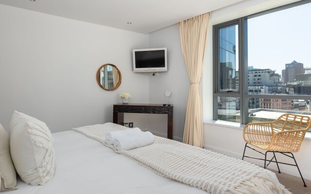 Mandela Rhodes T1001