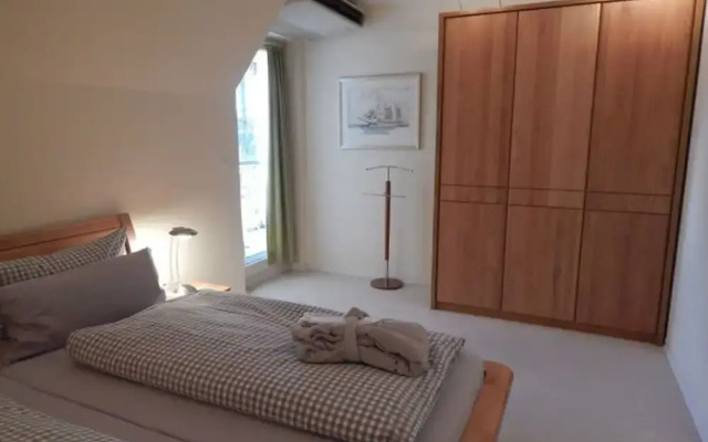 11 Bohler Brise Modern Retreat