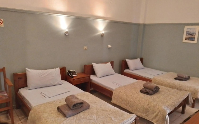 Miranta Hotel - Apartments & Studios
