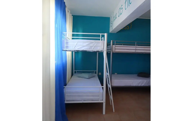 Faro Beach Life Hostel