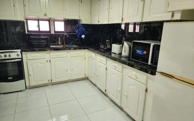 Ideal Executive Suites