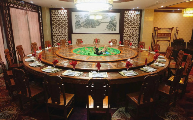 Yuxia International Hotel